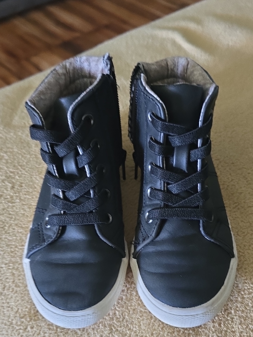 Cat & Jack Black High-Top Kids Sneakers